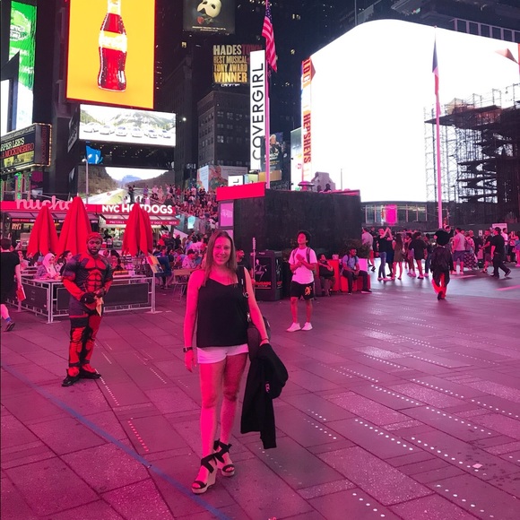 Meet your Posher, Karyn - Picture 3 of 8